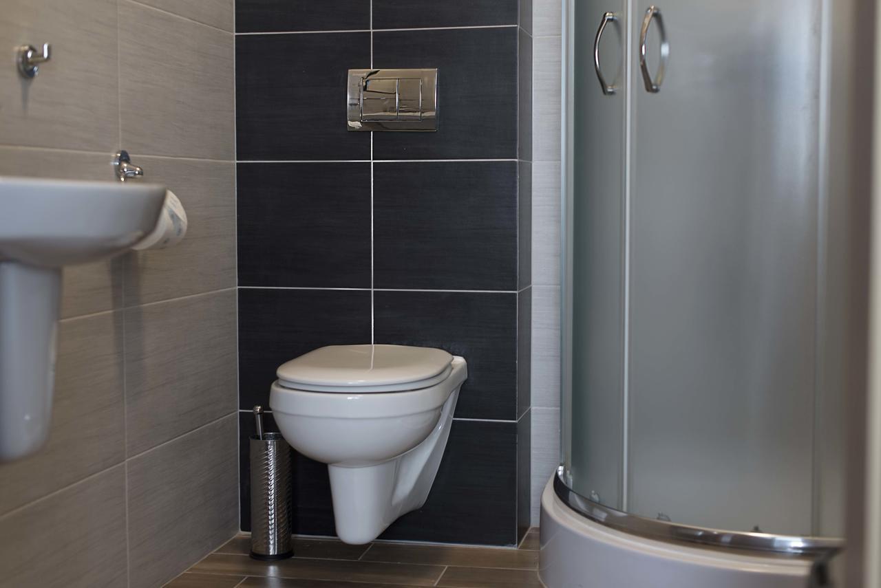 Hostel Azymut Wrzesnia Luaran gambar